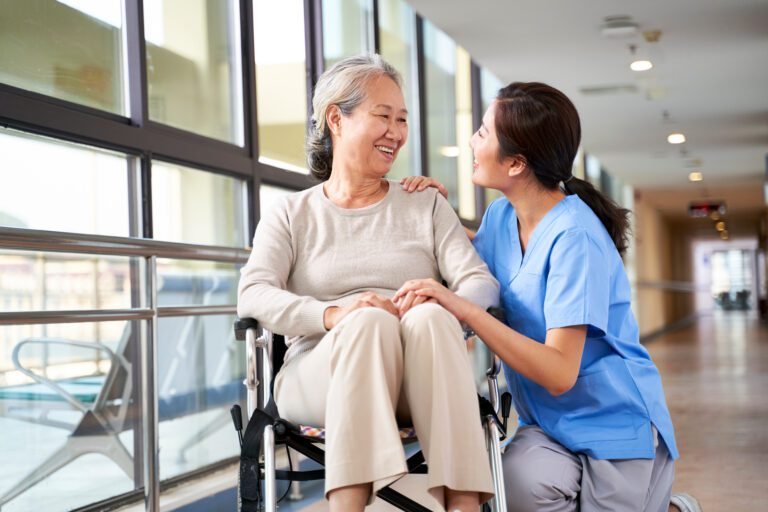 Caregiver Talking To the Elderly - Hospice Care | Mansfield, TX - Quality First Senior Care